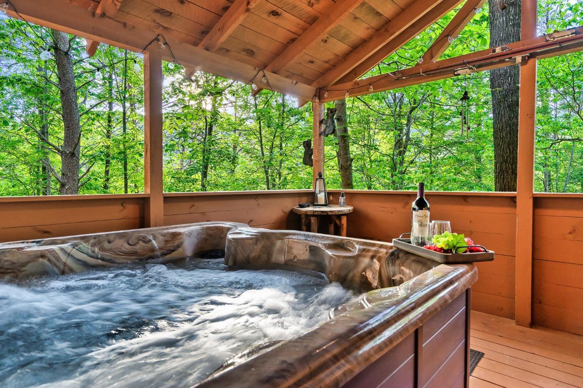 Cozy, Ada Accessible, Family Cabin With Hot Tub Сивиървил Екстериор снимка