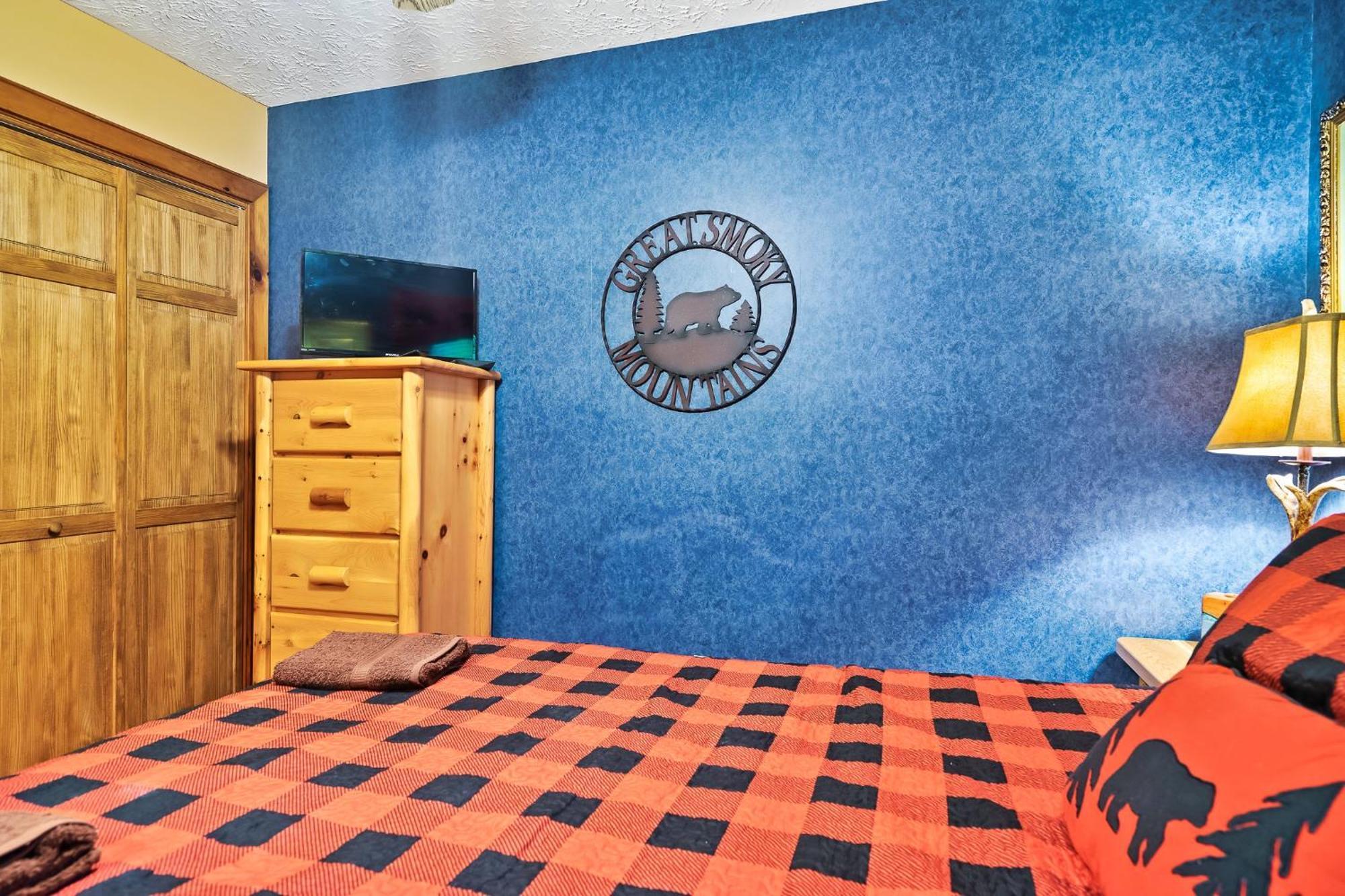 Cozy, Ada Accessible, Family Cabin With Hot Tub Сивиървил Екстериор снимка
